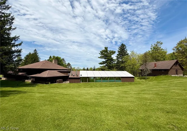 Photo 1 of Single family home for sale at 9940 Chardon Rd, Chardon, OH 44024 | MLS# 5208969 | Listing updated on 2026-05-18