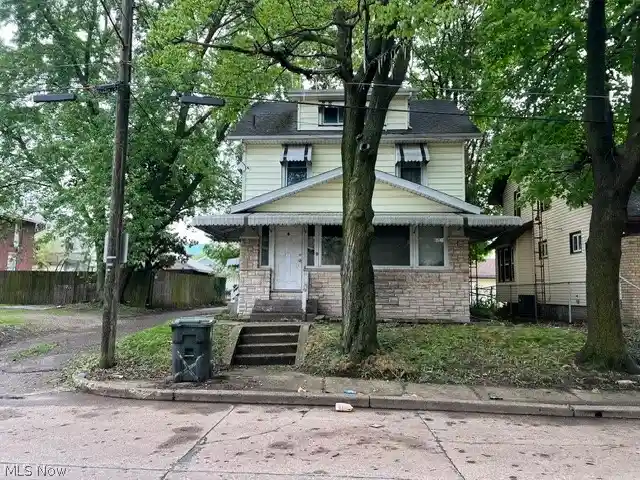 Photo 1 of Multi family home for sale at 610 Wertz Ave Sw, Canton, OH 44710 | MLS# 5207505 | Listing updated on 2026-10-21