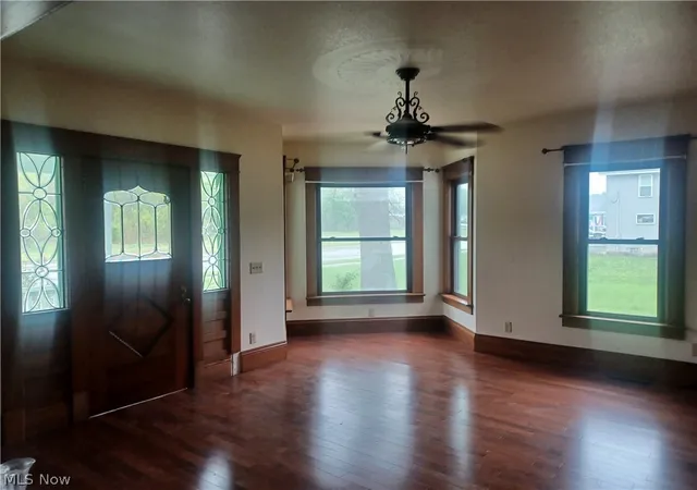 3rd image of 148 N Salem Warren Rd, North Jackson, OH 44451 | MLS# 5205719