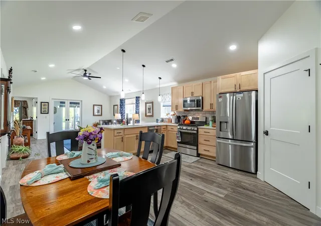 3rd image of 1021 Sycamore Ln, Millersburg, OH 44654 | MLS# 5209640