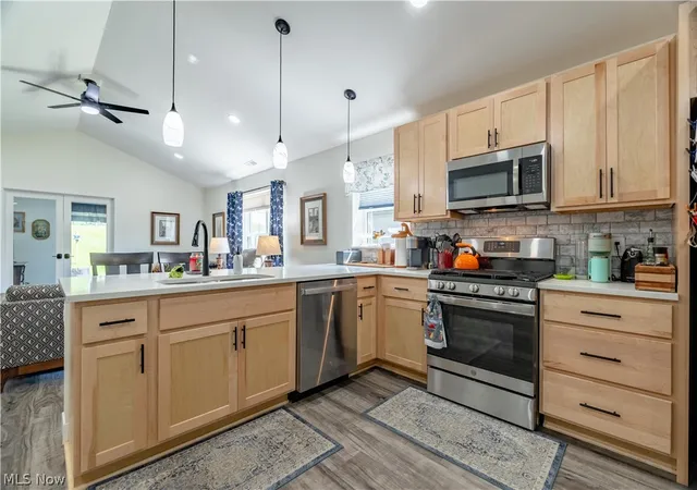 4th image of 1021 Sycamore Ln, Millersburg, OH 44654 | MLS# 5209640