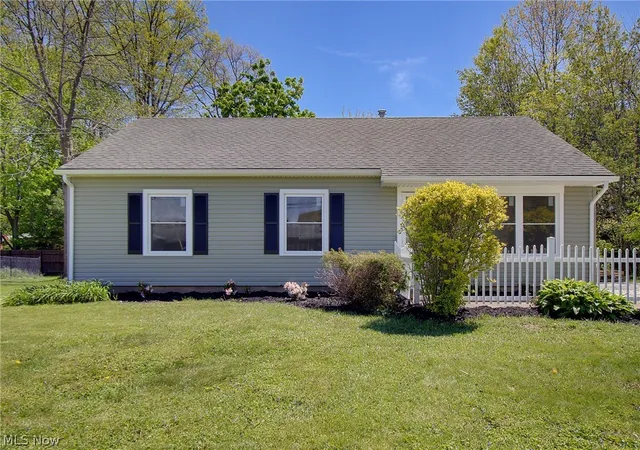2nd image of 2650 Center Ave, Alliance, OH 44601 | MLS# 5210754