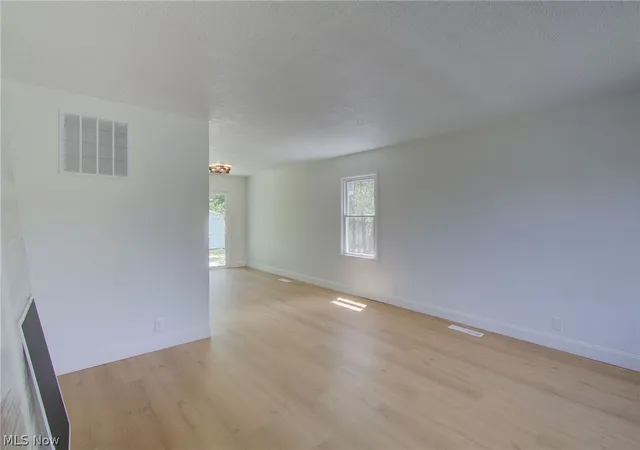 Homes for sale in Alliance, OH | 2650 Center Ave, Alliance, OH 44601 | MLS# 5210754