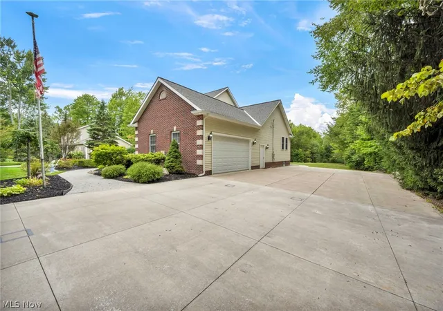 Homes for sale in Concord Twp, OH | 12105 Girdled Rd, Concord Twp, OH 44077 | MLS# 5210776
