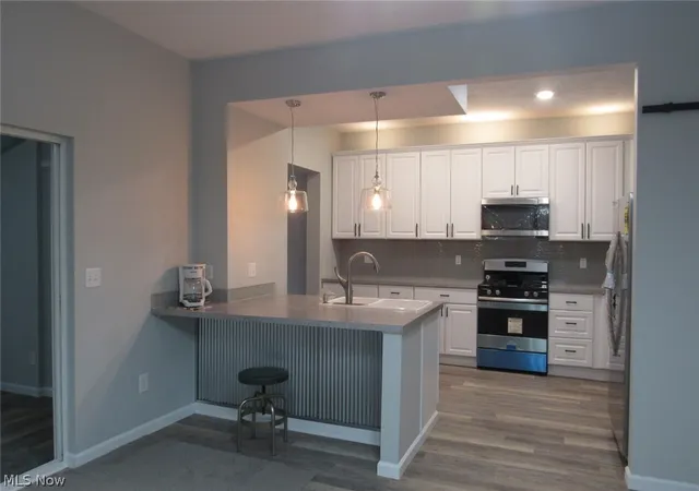 Photo 3 of Single family home for sale at 216 S Eagle St, Geneva, OH 44041 | MLS# 5210708 | Listing updated on 2026-07-20
