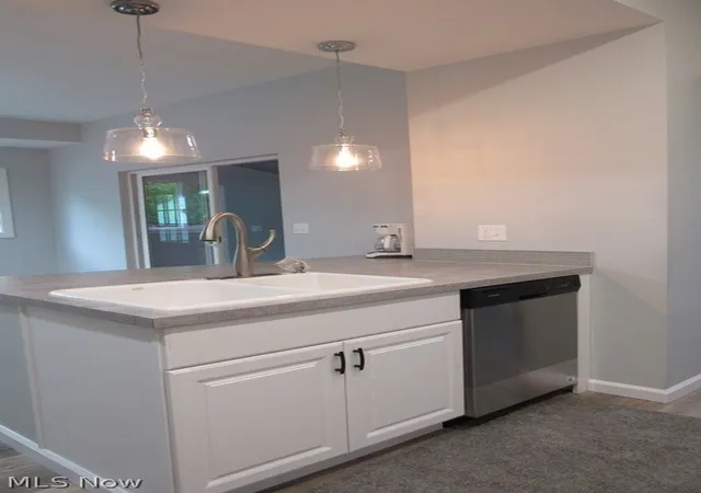 Photo 4 of Single family home for sale at 216 S Eagle St, Geneva, OH 44041 | MLS# 5210708 | Listing updated on 2026-07-20