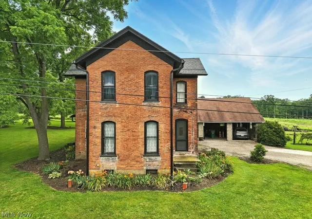 Homes for sale in Sterling, OH | 7298 Akron Rd, Sterling, OH 44276 | MLS# 5210750