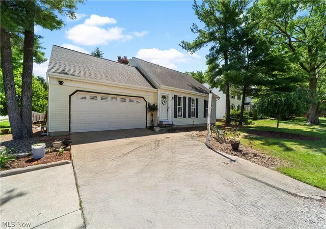 Photo 1 of Single family home for sale at 551 Carolyn Dr, Brunswick, OH 44212 | MLS# 5210813 | Listing updated on 2026-08-03