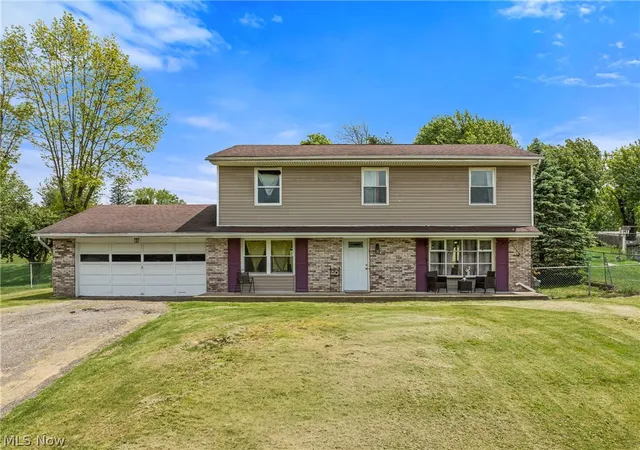 1st image of 324 Thomas St, Steubenville, OH 43953 | MLS# 5210827