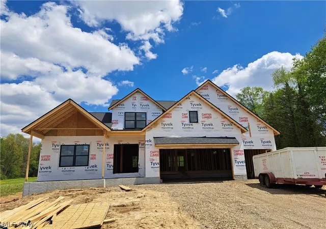 1st image of 8156 Lake O Springs Ave Nw, Canton, OH 44720 | MLS# 5210850