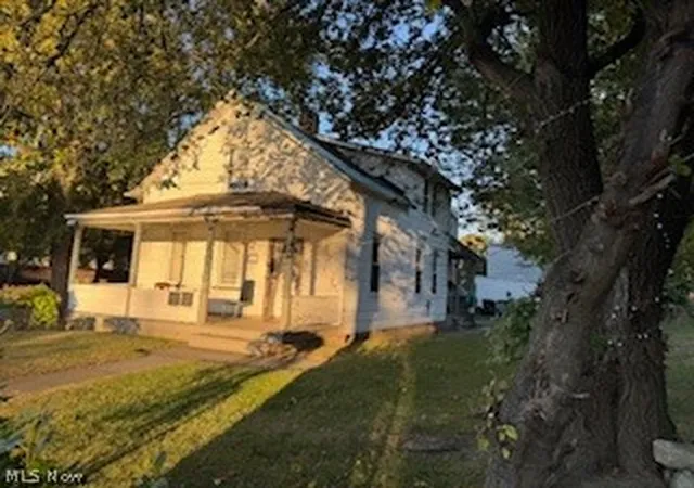 Homes for sale in Cleveland, OH | 3133 W 73rd St, Cleveland, OH 44102 | MLS# 5210730