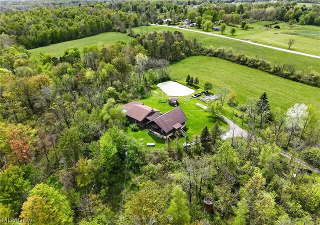 5th image of 1526 Stevenson Rd, Ashtabula, OH 44004 | MLS# 5210846