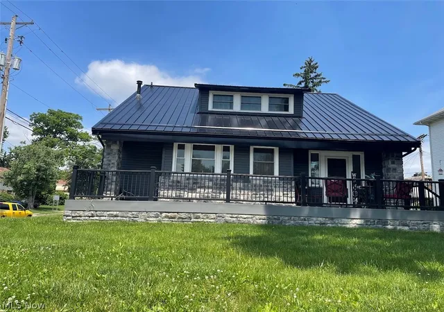Photo 1 of Sale Pending at 963 Adair Ave, Zanesville, OH 43701 | MLS# 5210889 | Listing updated on 2026-08-05