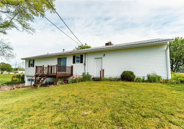 Homes for sale in Warsaw, OH | 41165 Us-36, Warsaw, OH 43844 | MLS# 5210877
