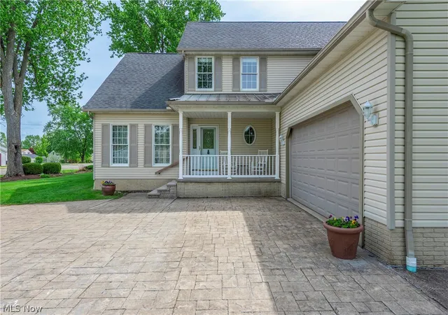 Photo 2 of Sale Pending at 212 Brown St, Wellington, OH 44090 | MLS# 5207189 | Listing updated on 2026-08-20
