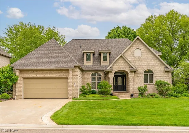 1st image of 3790 Woodleigh Ave Nw, Canton, OH 44718 | MLS# 5210897
