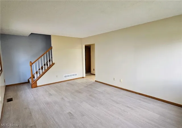 3rd image of 4838 E 86Th St, Cleveland, OH 44125 | MLS# 5210870