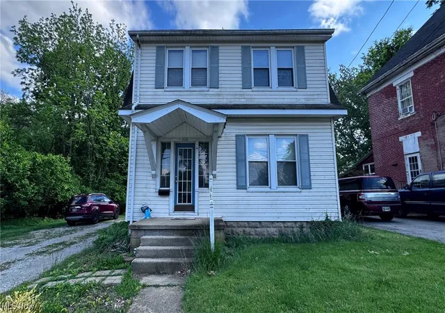 1st image of 358 W Locust St, Wilmington, OH 45177 | MLS# 5210596