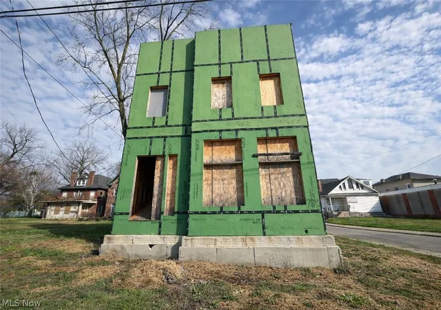 1st image of 760 Mcallister Ave, Columbus, OH 43205 | MLS# 5211181