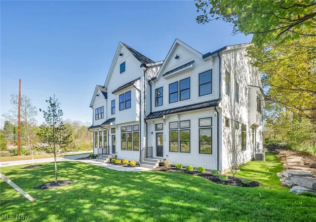 2nd image of 110 Cider Mill, Chardon, OH 44024 | MLS# 5210247
