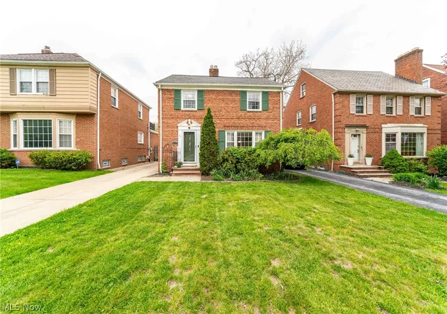 Homes for sale in Shaker Heights, OH | 3678 Lynnfield Rd, Shaker Heights, OH 44122 | MLS# 5210740