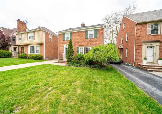 Homes for sale in Shaker Heights, OH | 3678 Lynnfield Rd, Shaker Heights, OH 44122 | MLS# 5210740