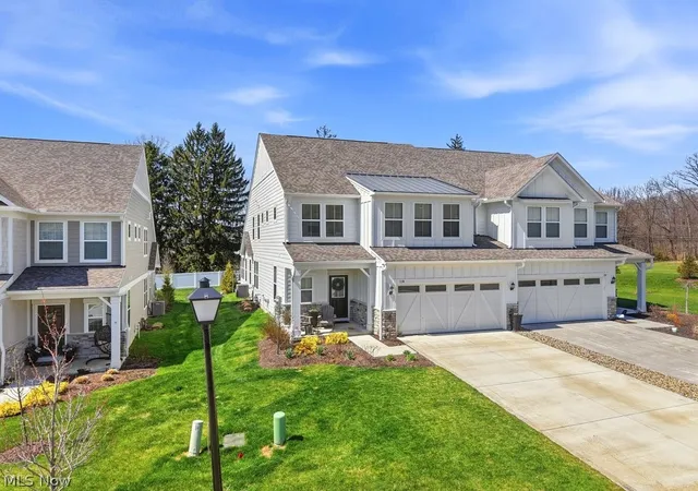 2nd image of 114 Lake Balaton Dr, Orange, OH 44128 | MLS# 5210925
