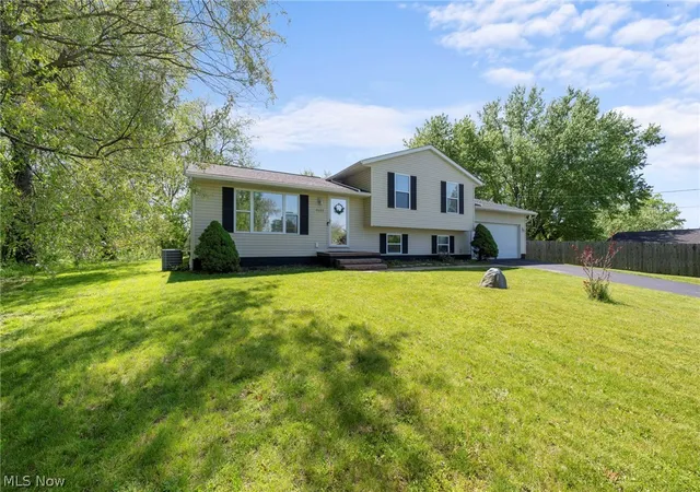 Homes for sale in Massillon, OH | 4602 High Mill Ave Nw, Massillon, OH 44647 | MLS# 5211258