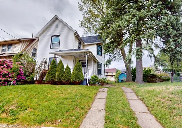 1st image of 1337 24th St Nw, Canton, OH 44709 | MLS# 5211275