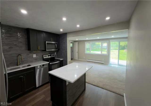 3rd image of 8796 Evergreen Dr, Mentor, OH 44060 | MLS# 5210066