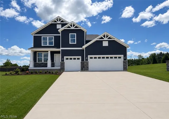 1st image of 6379 Cooper Hawk Dr, Medina, OH 44256 | MLS# 5211380