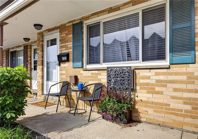 5th image of 1529 Lee Ter Dr, Wickliffe, OH 44092