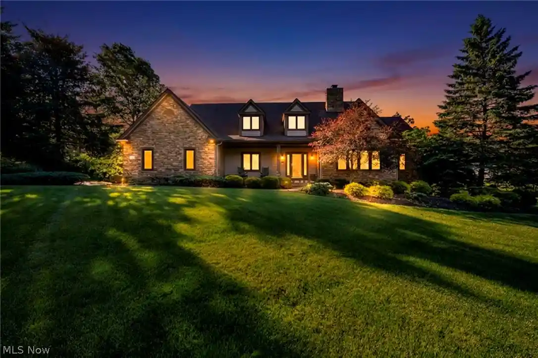 Photo 1 of Sale Pending at 8135 Thackeray Ct, Broadview Heights, OH 44147 | MLS# 5211440 | Listing updated on 2026-10-20