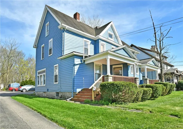 2nd image of 23 Hartzell Ave, Niles, OH 44446 | MLS# 5211422