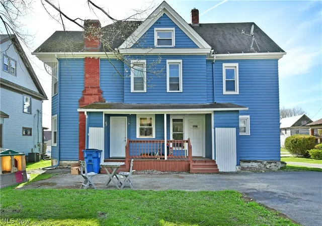 3rd image of 23 Hartzell Ave, Niles, OH 44446 | MLS# 5211422