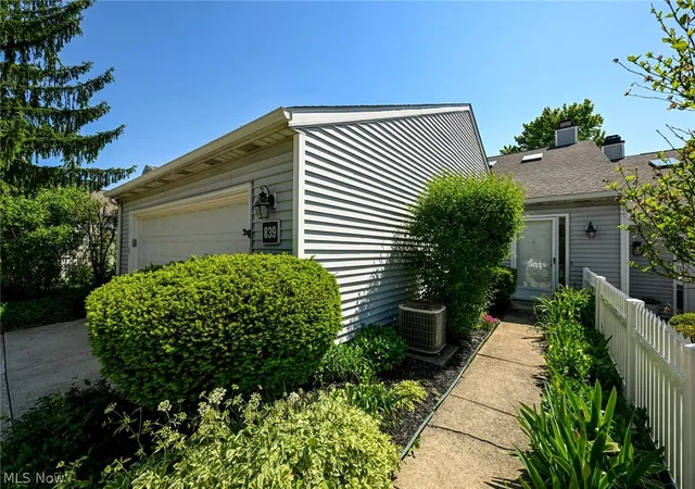 1st image of 839 Sutton Pl, Akron, OH 44313 | MLS# 5211211