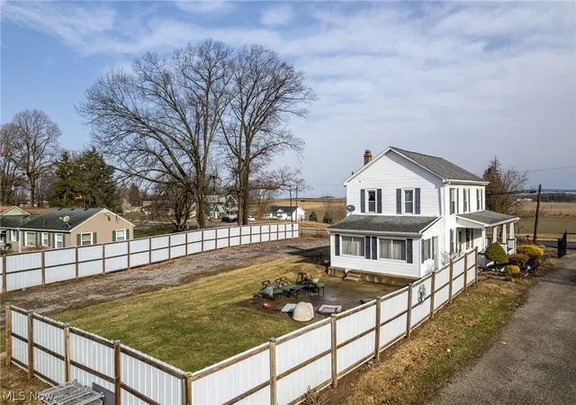 Homes for sale in Dalton, OH | 15355 Old Lincoln Wy, Dalton, OH 44618 | MLS# 5208924