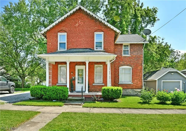 1st image of 315 W Park Ave, Niles, OH 44446 | MLS# 5210345