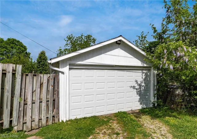 Homes for sale in Zanesville, OH | 2128 Wilmer, Zanesville, OH 43701 | MLS# 5211397