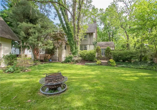 40th image of 126 Columbus St, Elyria, OH 44035 | MLS# 5208840