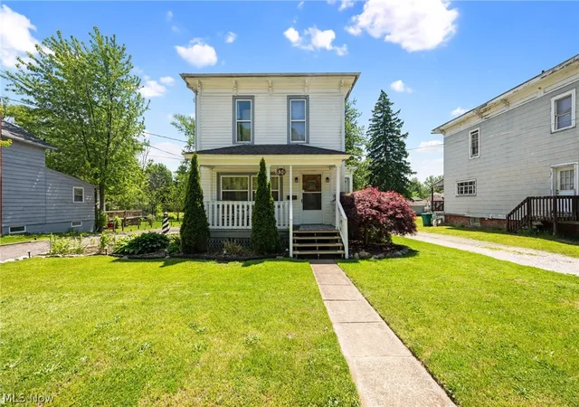 1st image of 530 W Main St, Geneva, OH 44041 | MLS# 5211375