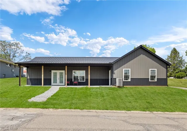 1st image of 110 Carlisle Ave, Mingo Junction, OH 43938 | MLS# 5211669
