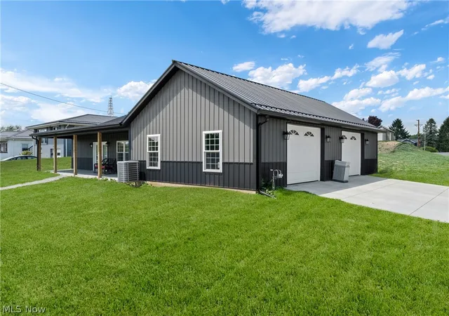 3rd image of 110 Carlisle Ave, Mingo Junction, OH 43938 | MLS# 5211669