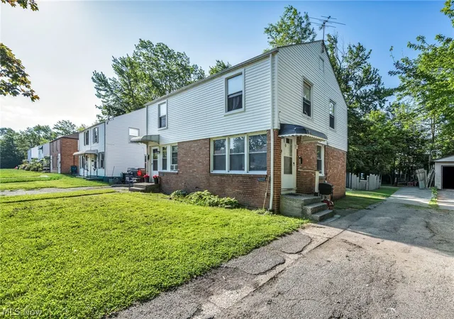 Homes for sale in Cleveland, OH | 14227 Rainbow Ave, Cleveland, OH 44111 | MLS# 5211433