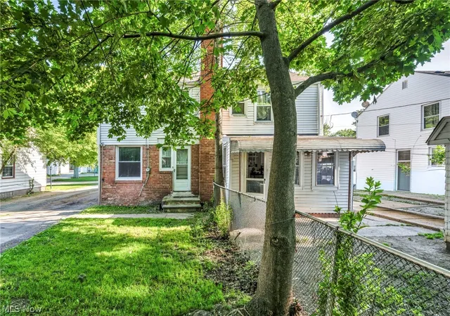 Homes for sale in Cleveland, OH | 14227 Rainbow Ave, Cleveland, OH 44111 | MLS# 5211433