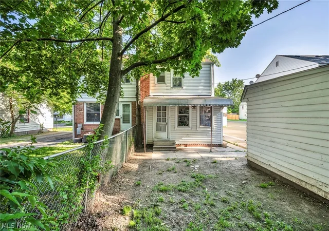 Homes for sale in Cleveland, OH | 14225 Rainbow Ave, Cleveland, OH 44111 | MLS# 5211428