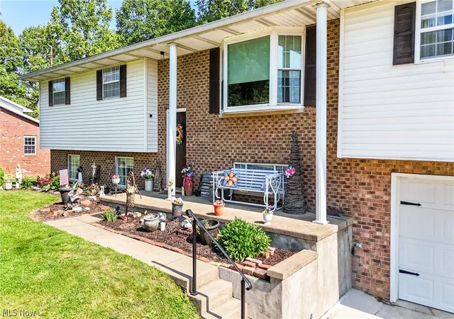 2nd image of 44 Teri Ln, Little Hocking, OH 45742 | MLS# 5211145