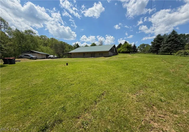 Photo 2 of Single family home for sale at 44073 Bell Rd, Lisbon, OH 44432 | MLS# 5211538 | Listing updated on 2026-08-29