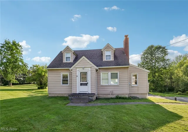 1st image of 9206 Woodworth Rd, North Lima, OH 44452 | MLS# 5211880