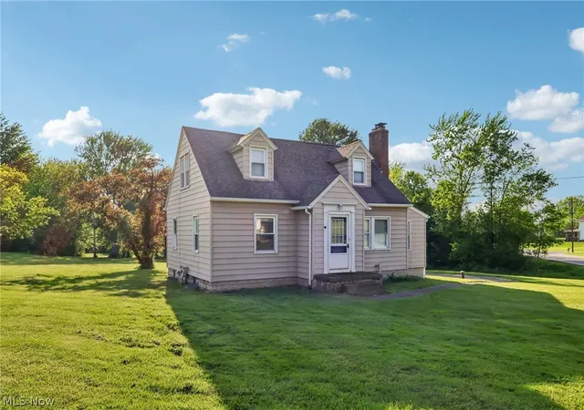 2nd image of 9206 Woodworth Rd, North Lima, OH 44452 | MLS# 5211880